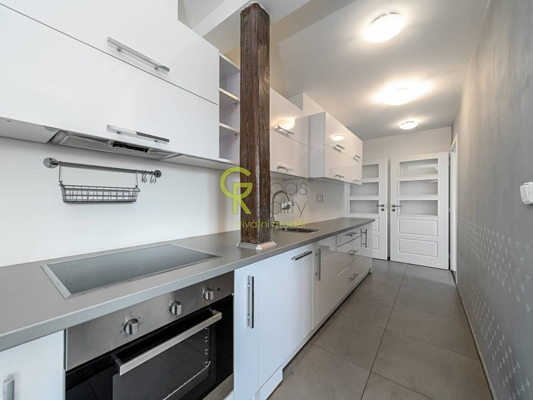 Prodej bytu 2+kk, 60 m² (7 z 16)