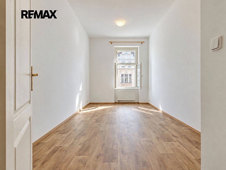 Wohnung 1+kk zum Kauf, 31 m² (8 von 22)