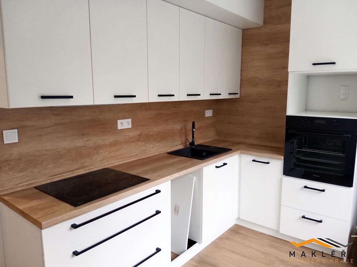 Pronájem bytu 2+1 61 m²