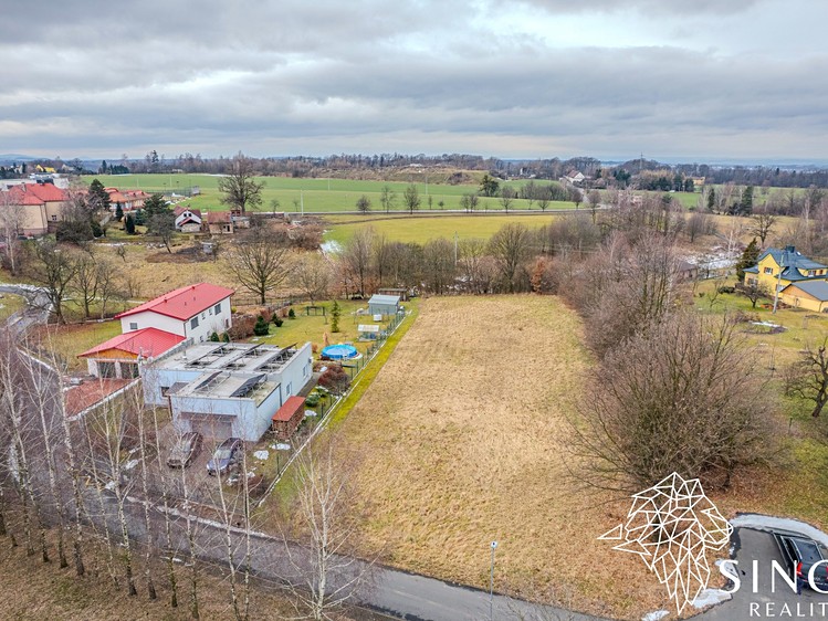 Prodej pozemku, 2 715 m² (4 z 10)