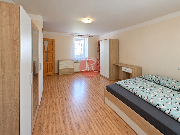 Комерційне приміщення на продаж, 340 м² (15 з 34)