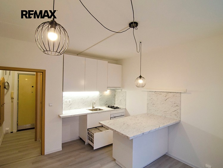 Квартира 1+1 в оренду, 36 м² (1 з 16)