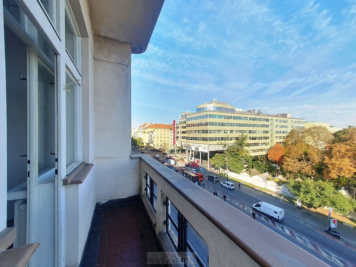 Pronájem bytu 3+kk 85 m²