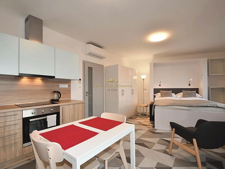 Prodej bytu 1+kk, 30 m² (5 z 10)