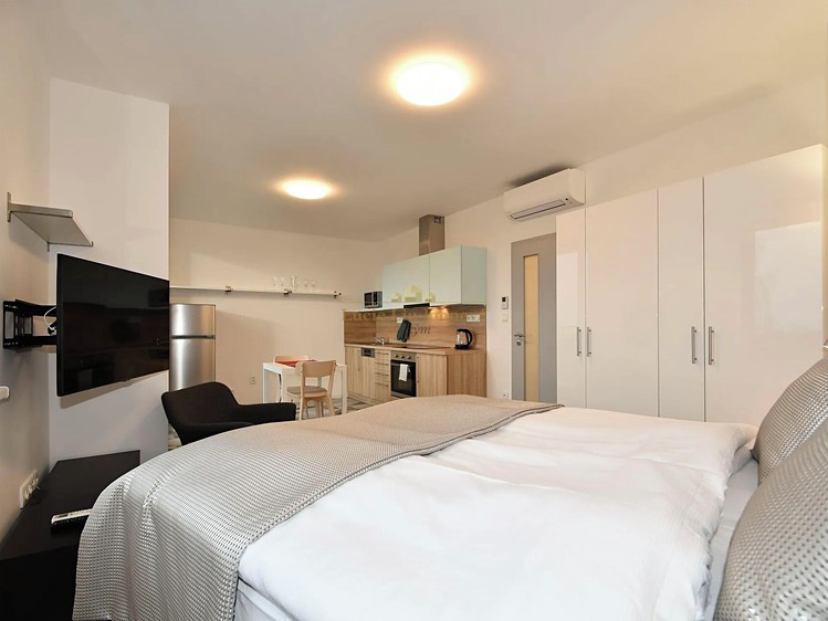 Prodej bytu 1+kk, 30 m² (6 z 10)