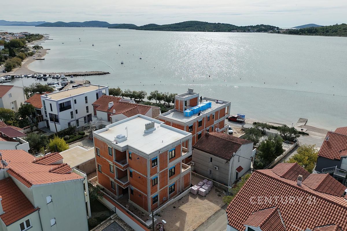 Prodej bytu 2+1 109 m², Vodice – fotka 1 z 3