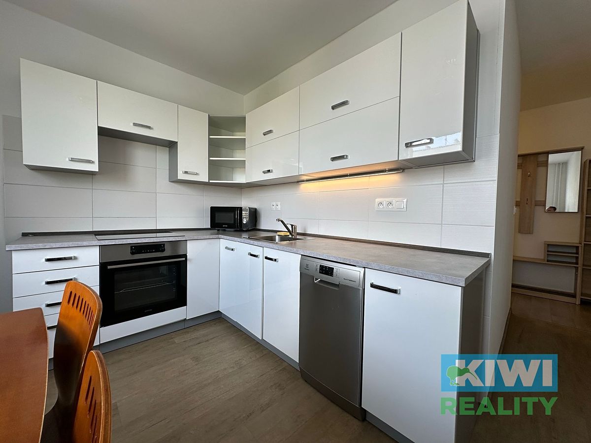 Pronájem bytu 2+1 57 m²