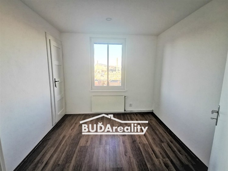 Pronájem domu, 60 m² (3 z 11)