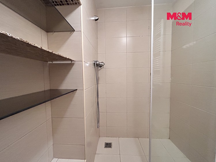 Wohnung 4+1 zur Miete, 89 m² (15 von 30)