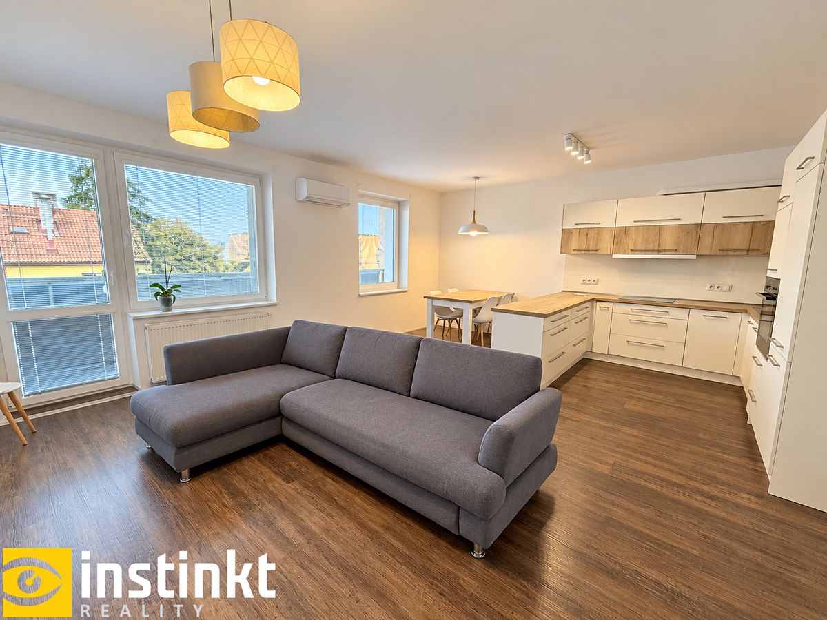 Pronájem bytu 3+kk 74 m² – fotografie 5