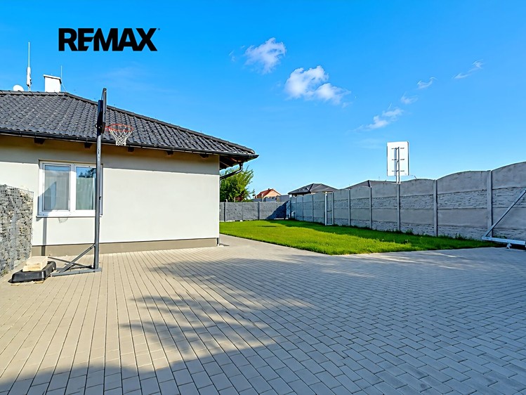 Prodej domu, 92 m² (43 z 54)