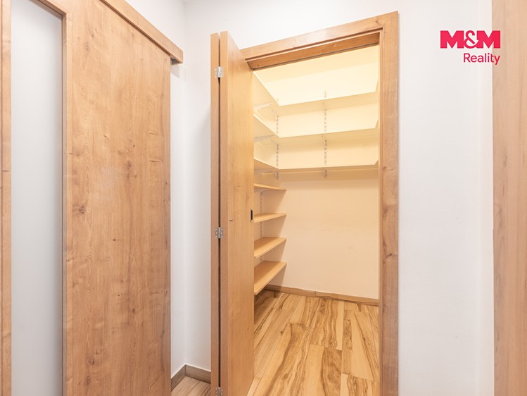 Wohnung 3+1 zum Kauf, 69 m² (17 von 20)