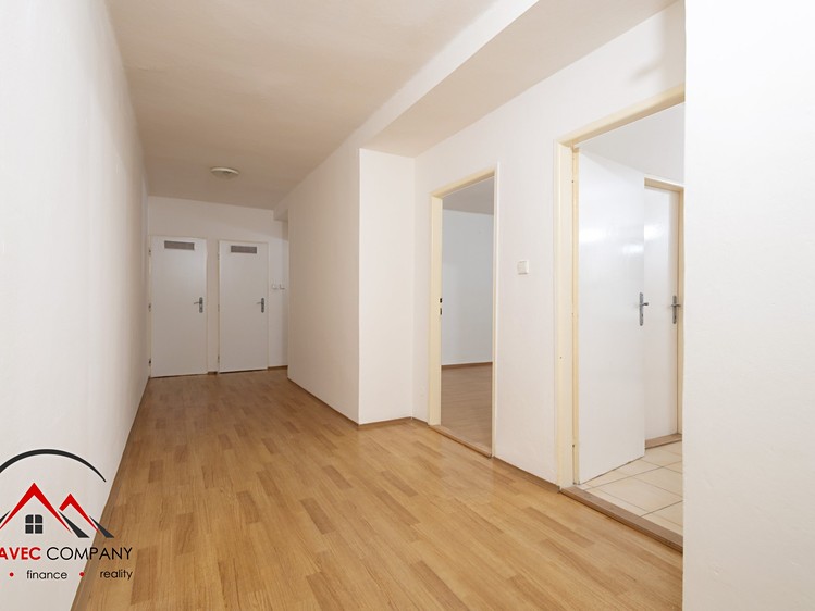 Pronájem bytu 3+1, 90 m² (7 z 14)