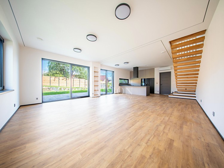 Будинок на продаж, 159 м² (5 з 38)