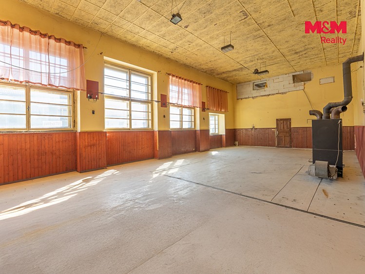 Комерційне приміщення на продаж, 1 120 м² (9 з 29)