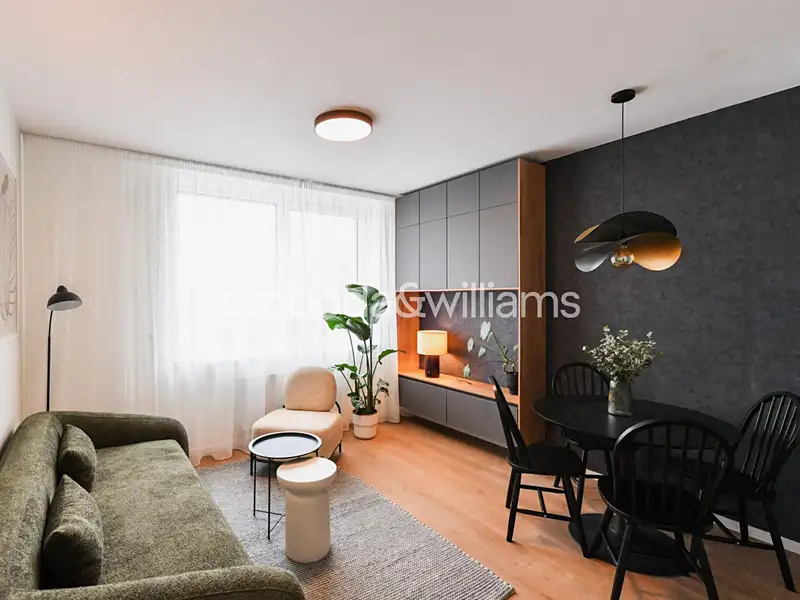 Pronájem bytu 2+kk 44 m², Praha – náhled fotky 3