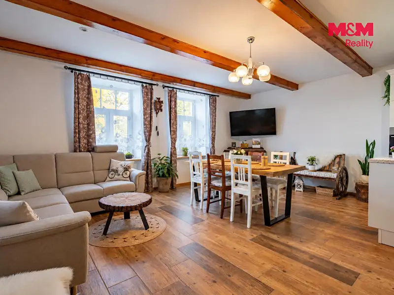 Prodej rodinného domu 170 m², pozemek 1857 m², Smetanova Lhota – náhled fotky 2