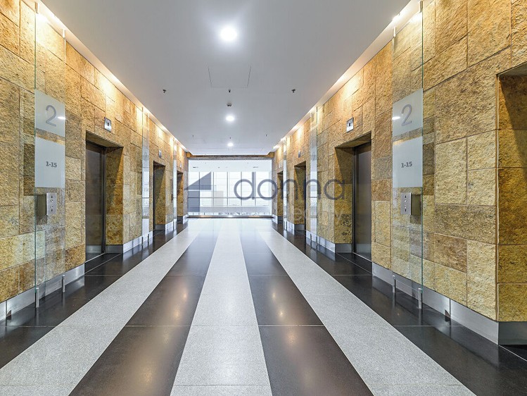Pronájem komerčního prostoru, 208 m² (9 z 10)