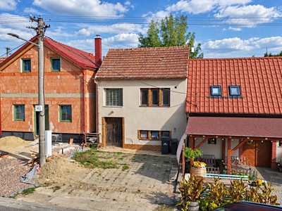 Нерухомість на продаж, 40 м² (2 з 9)