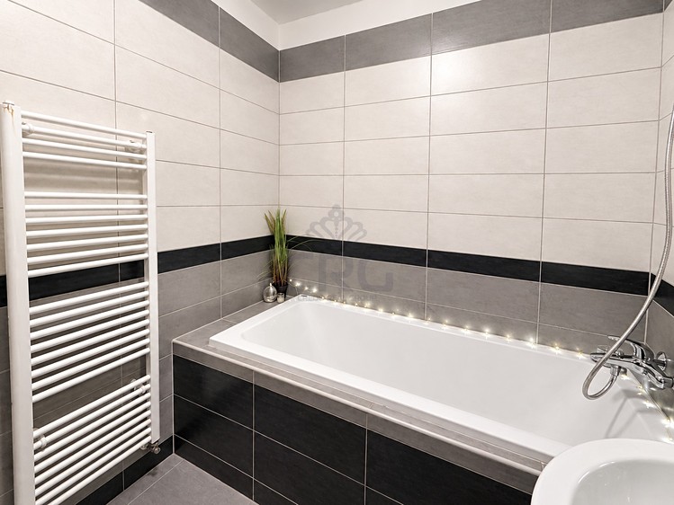 Prodej bytu 2+kk, 53 m² (42 z 62)
