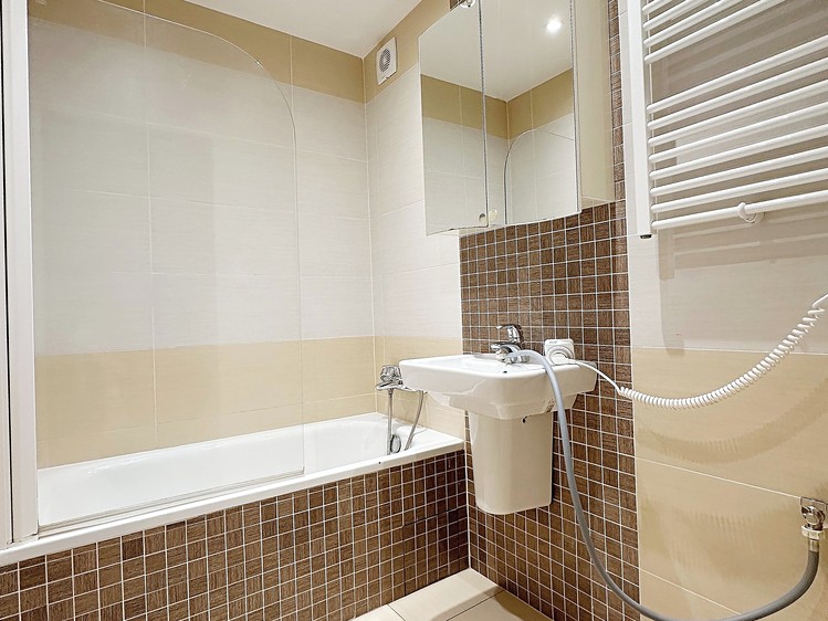 Квартира 2+kk в оренду, 49 м² (4 з 19)