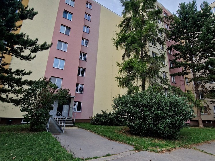 Prodej bytu 3+1, 73 m² (1 z 7)
