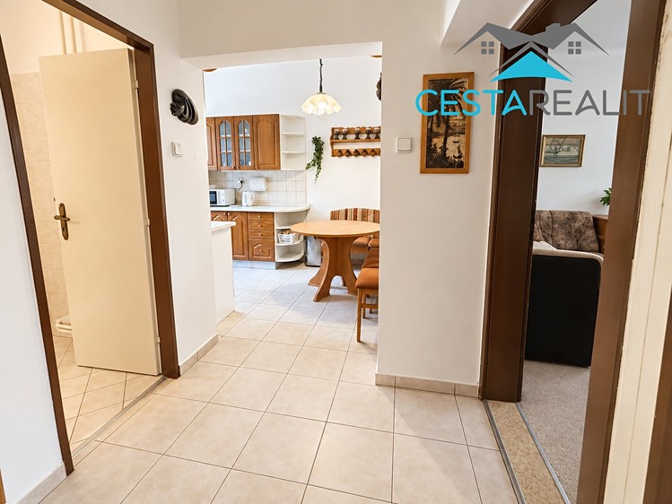 Prodej domu, 140 m² (10 z 14)