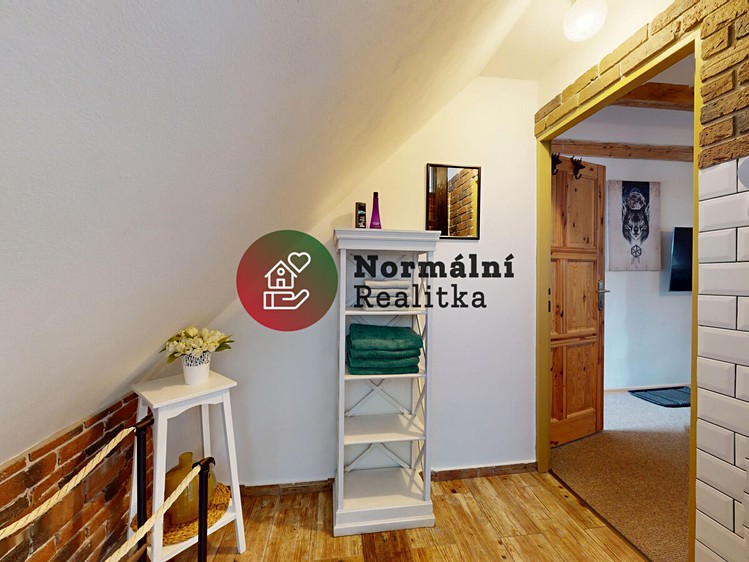 Комерційне приміщення на продаж, 186 м² (41 з 67)