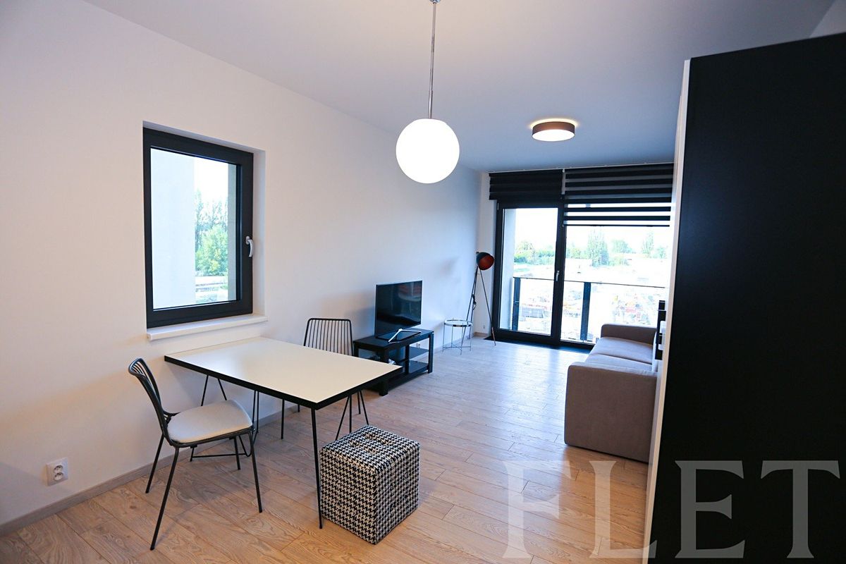 Pronájem bytu 1+kk 36 m²