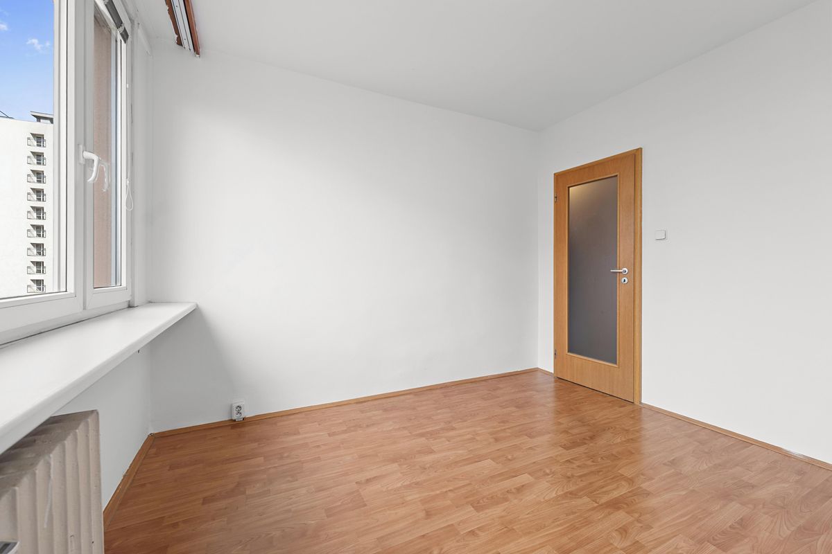 Pronájem bytu 3+kk 61 m² – fotografie 4