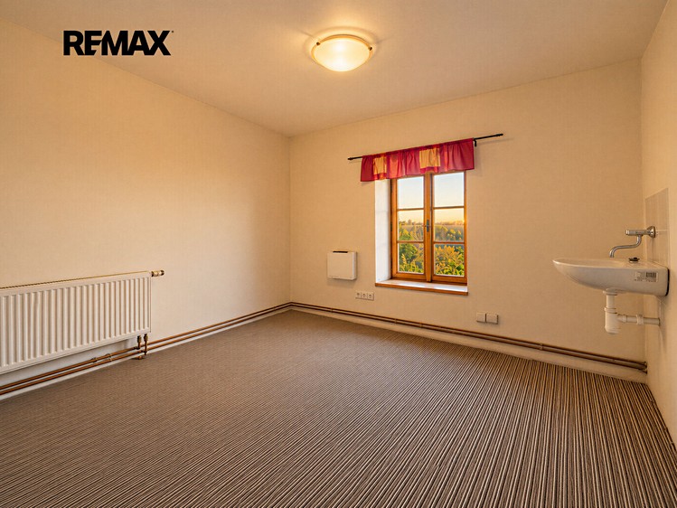 Haus zum Kauf, 300 m² (21 von 29)