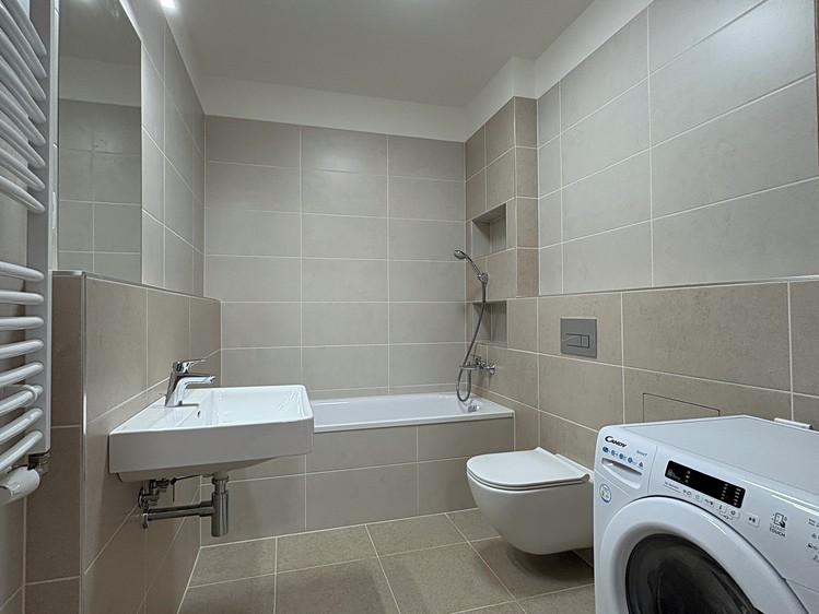 The 2+kk flat for rent, 43 m² (12 of 19)