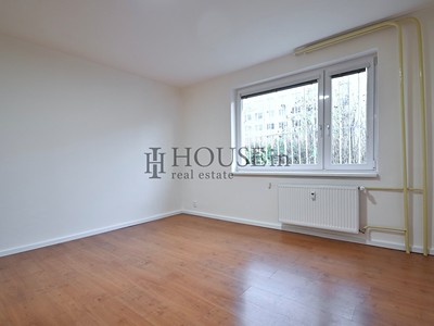 Pronájem bytu 1+kk, 35 m² (2 z 13)