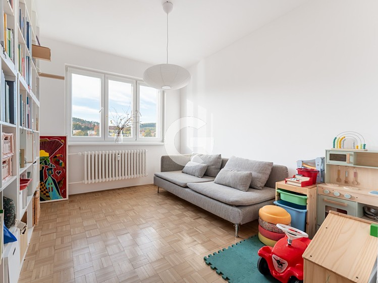 Prodej bytu 4+1, 77 m² (1 z 12)
