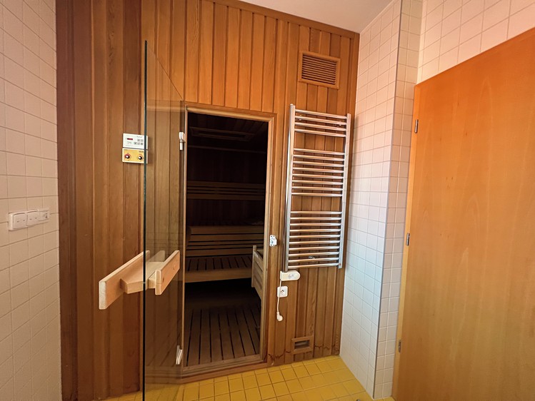 Будинок на продаж, 283 м² (34 з 48)