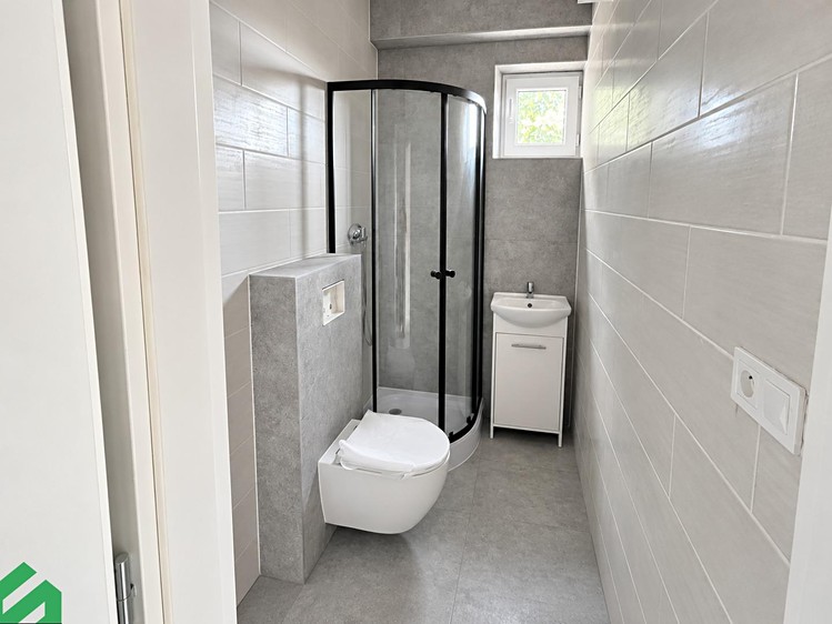 The 1+kk flat for rent, 28 m² (3 of 8)