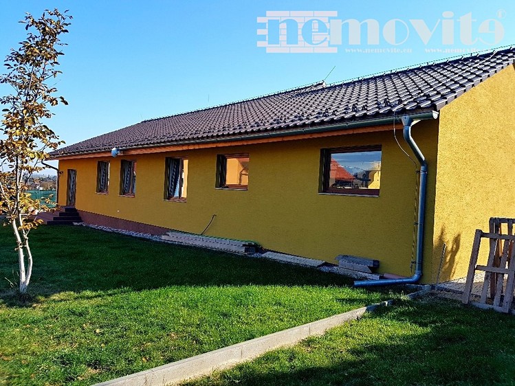 Prodej domu, 198 m² (3 z 18)