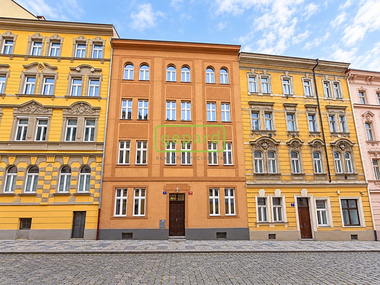 Квартира 2+kk в оренду, 47 м² (1 з 16)