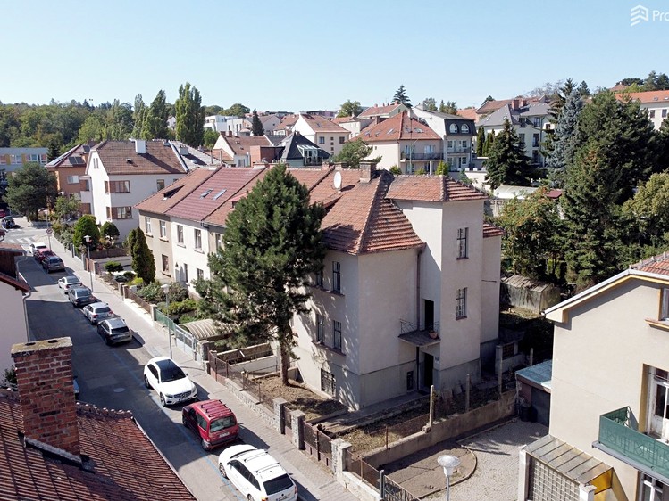 Prodej domu, 278 m² (1 z 41)