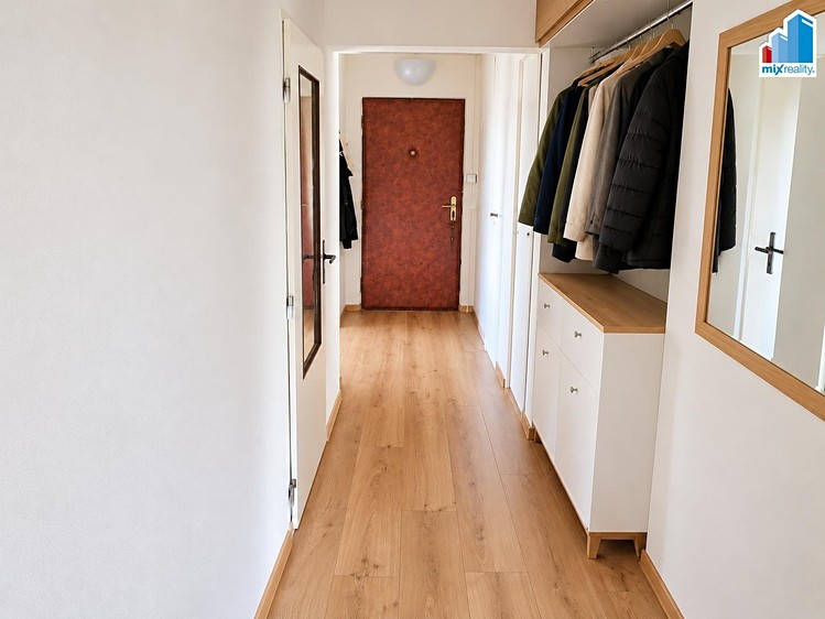 Квартира 3+1 на продаж, 62 м² (8 з 11)