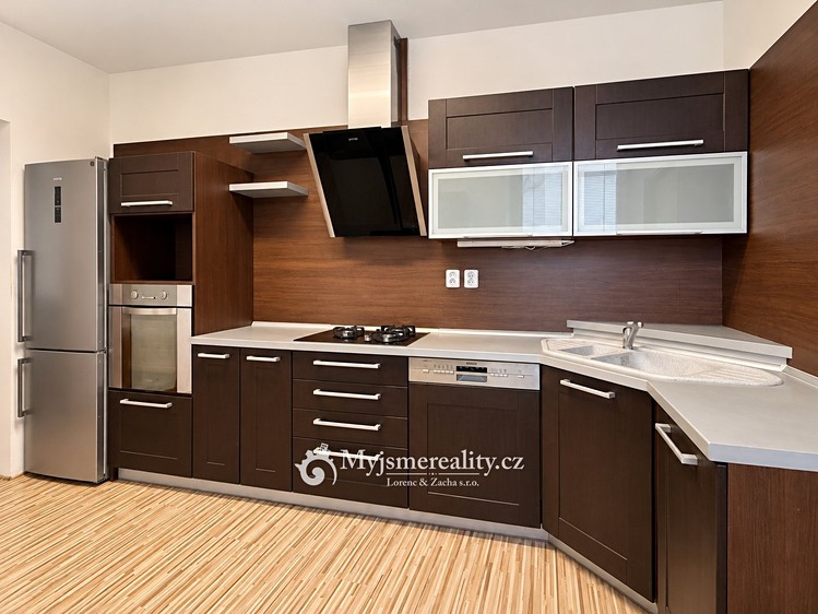 Pronájem bytu 2+1, 52 m² (5 z 15)