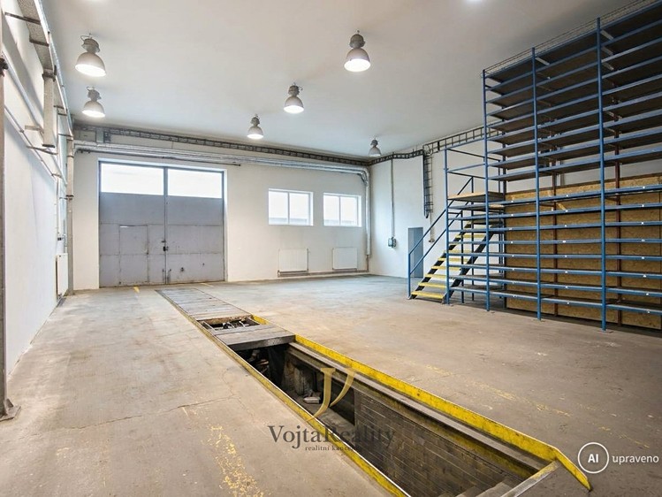 Gewerbefläche zur Miete, 210 m² (14 von 22)