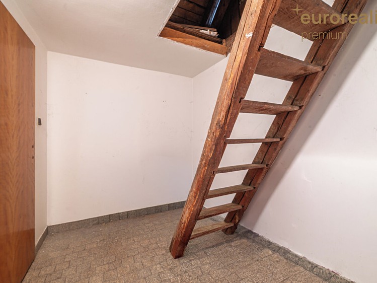 Haus zum Kauf, 295 m² (25 von 40)