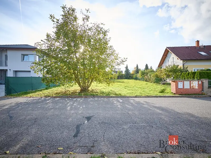 Prodej stavebního pozemku 938 m², Mladá Boleslav – náhled fotky 2