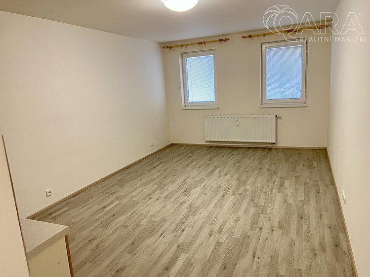 Pronájem bytu 1+kk, 29 m² (11 z 11)
