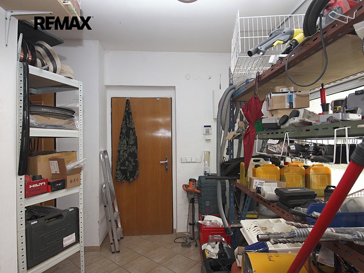 Prodej komerčního prostoru, 141 m² (12 z 15)
