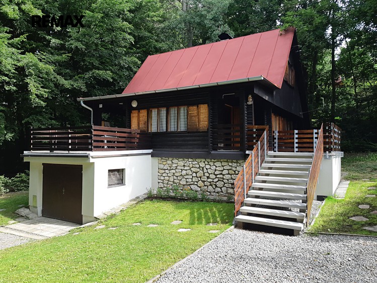 Prodej domu, 100 m² (1 z 19)