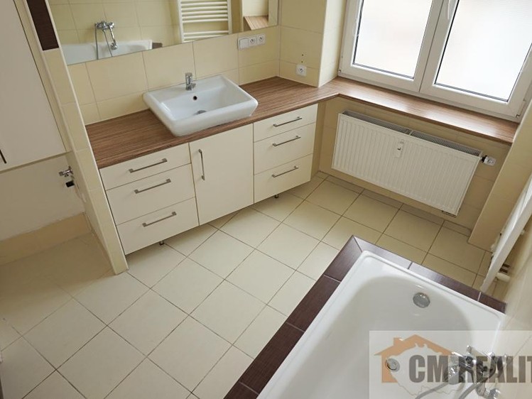 Квартира 2+1 в оренду, 71 м² (3 з 16)