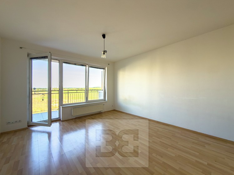 Квартира 2+kk в оренду, 48 м² (1 з 12)