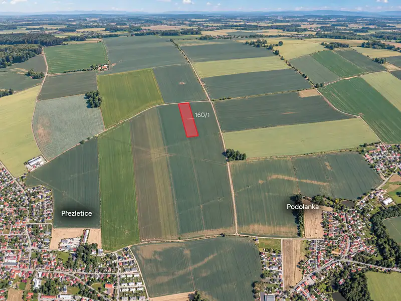 Prodej pole 9662 m², Podolanka – náhled fotky 1